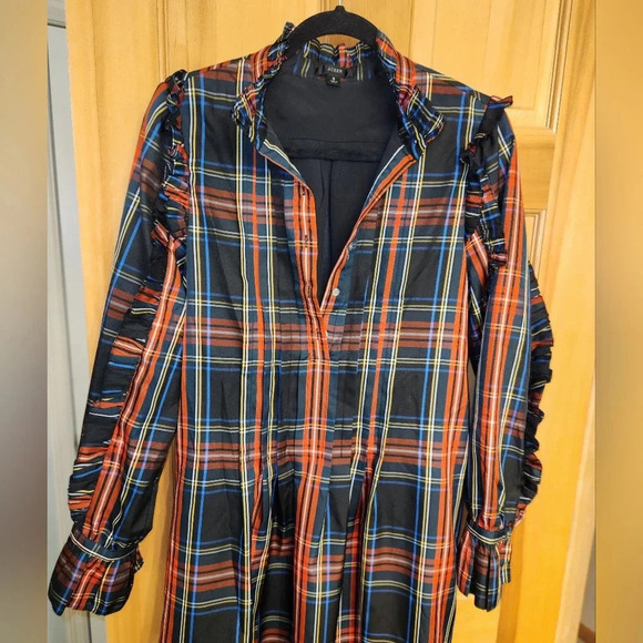 J. Crew Belted ruffle dress in Black Stewart tartan Size Small - Picture 6 of 10